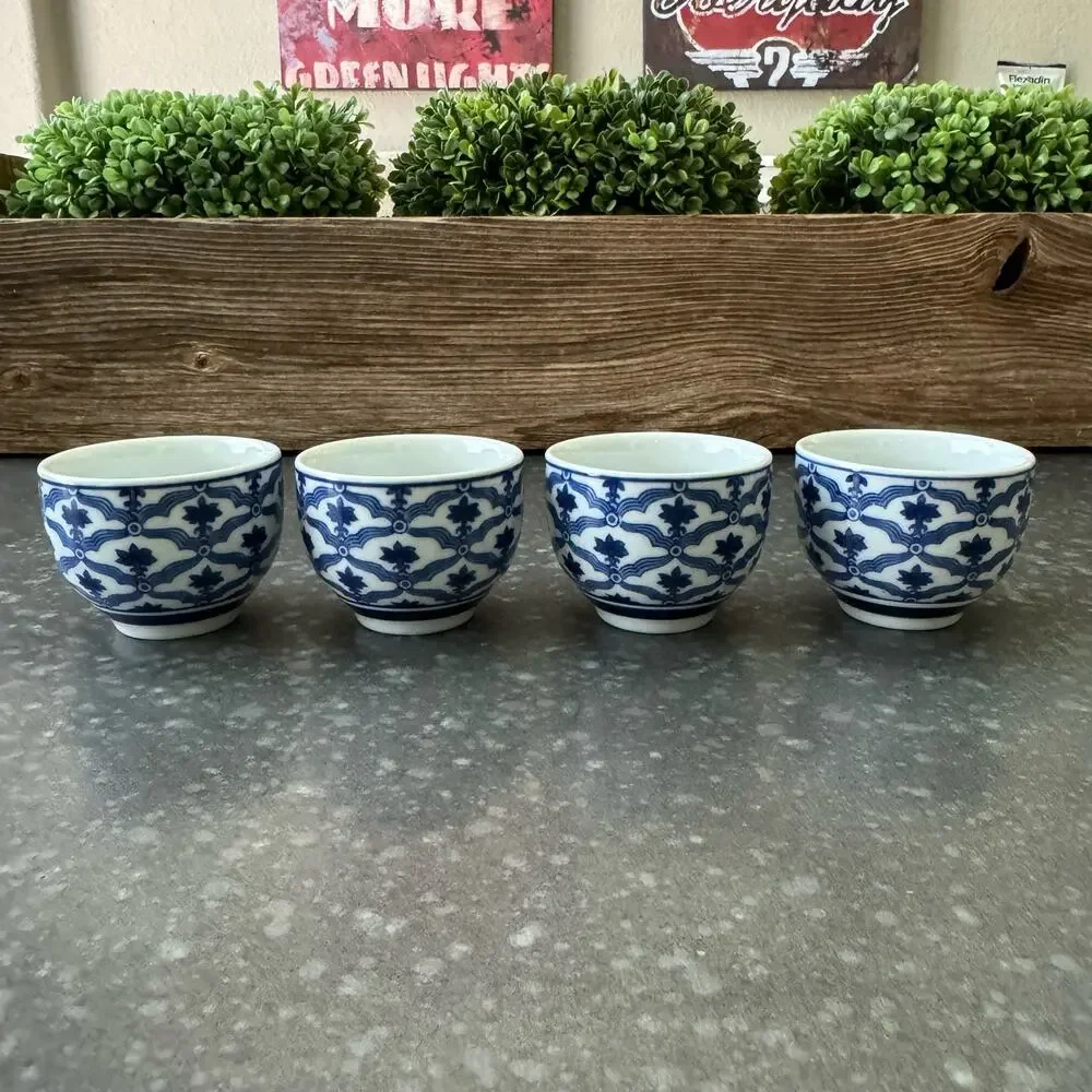 Vintage Bombay 4pc Set Small Porcelain Saki Sake Teacups Cobalt Blue White 6 oz